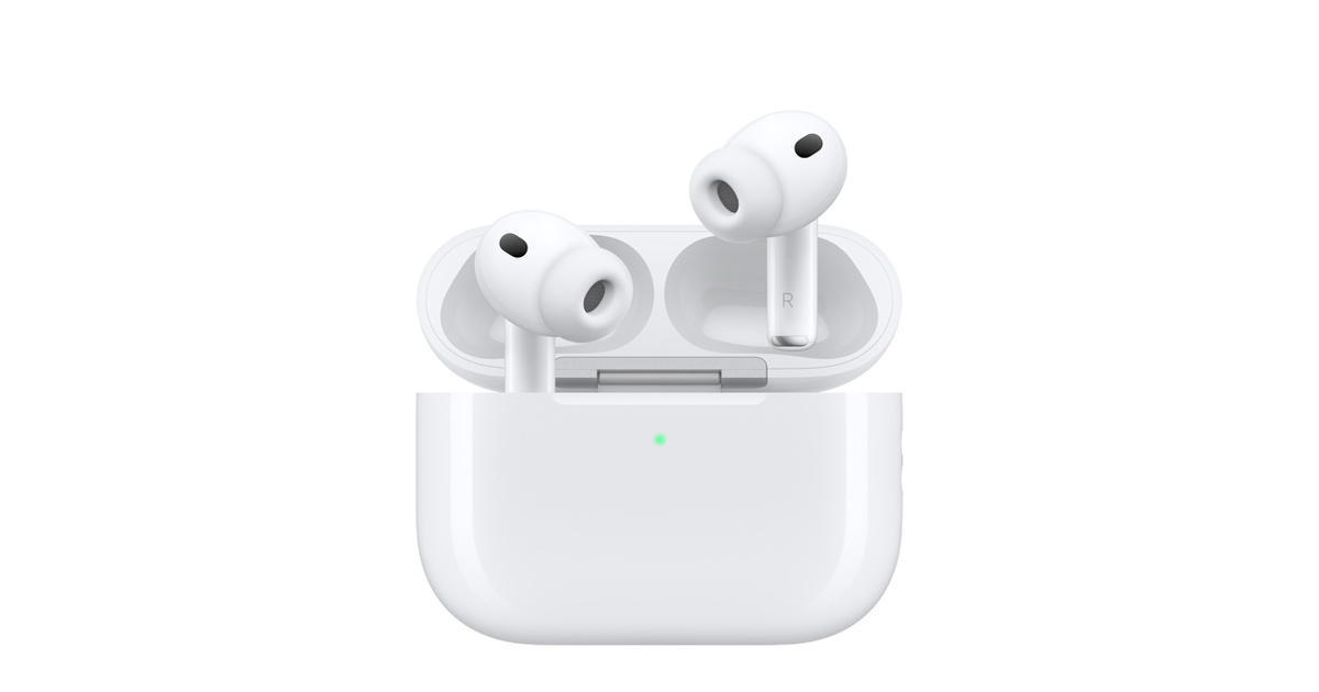 Pro 3 Wireless Earbuds in white